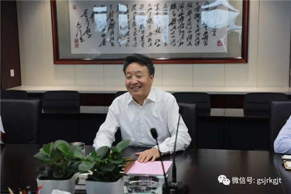 甘肃公航旅集团与华体会买球_华体会(中国)
开展座谈交流